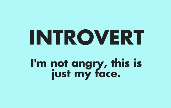 7 Hal Nyebelin yang Cuma Dirasakan Orang Introvert