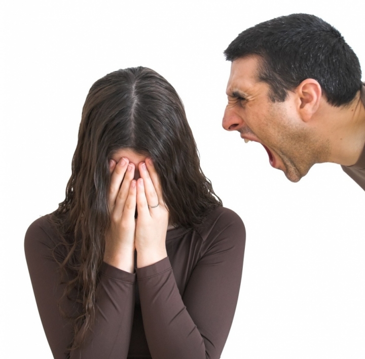 Hati-Hati: 20 Ciri Kekerasan Emosional dalam Hubungan. Jangan  Sampai Terjebak di Dalamnya!