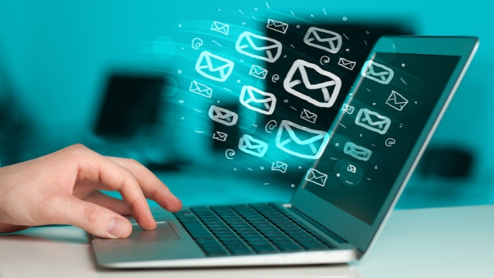 Etika Mengirim Email Buat Anak Muda Supaya Lebih Profesional