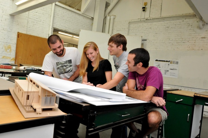 9 Hal yang Sering Dirasakan Oleh Mahasiswa Program Studi Arsitektur