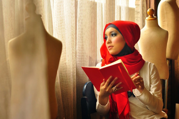 Desainer Fashion Muslim 2 - Youthmanual