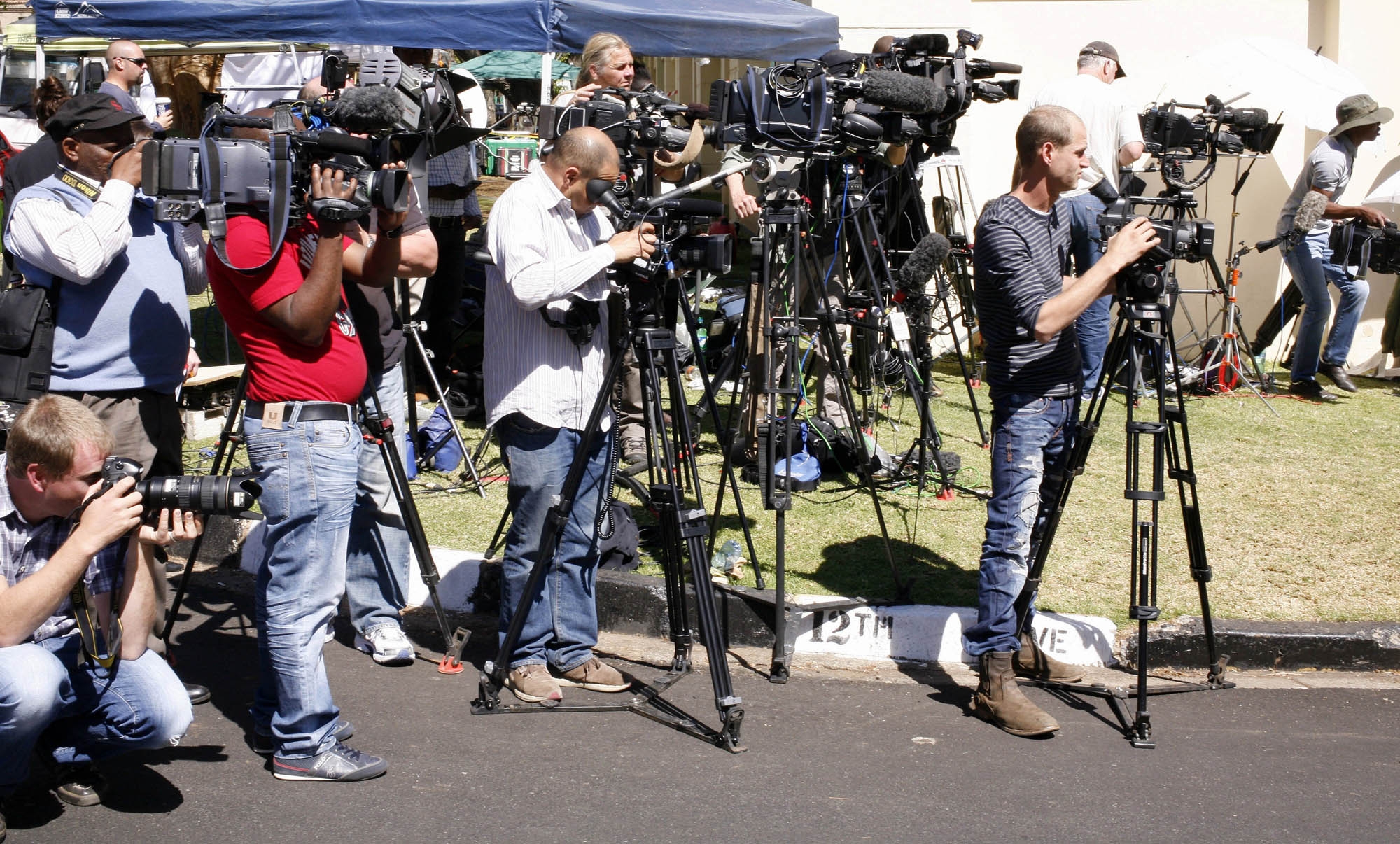 kemampuan dalam menggunakan kamera menjadi hal yang penting bagi jurnalis