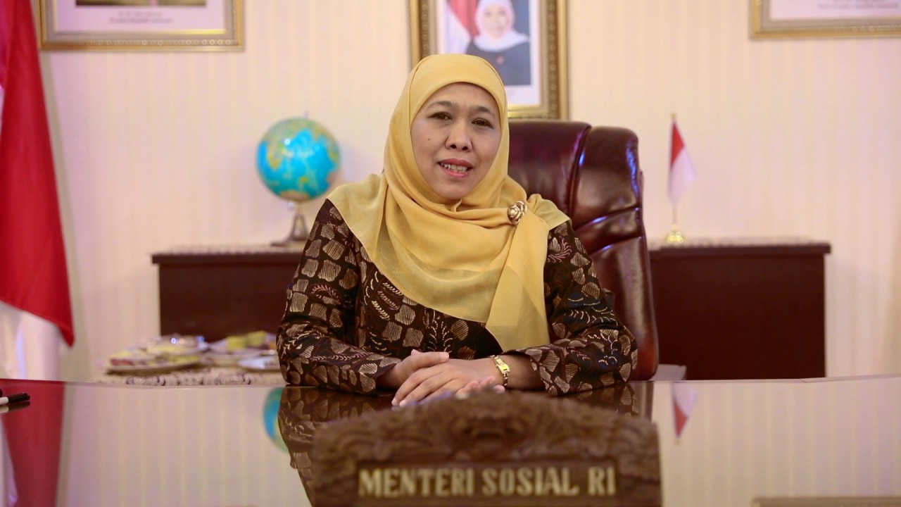Khofifah Indar Parawansa - Menteri Sosial
